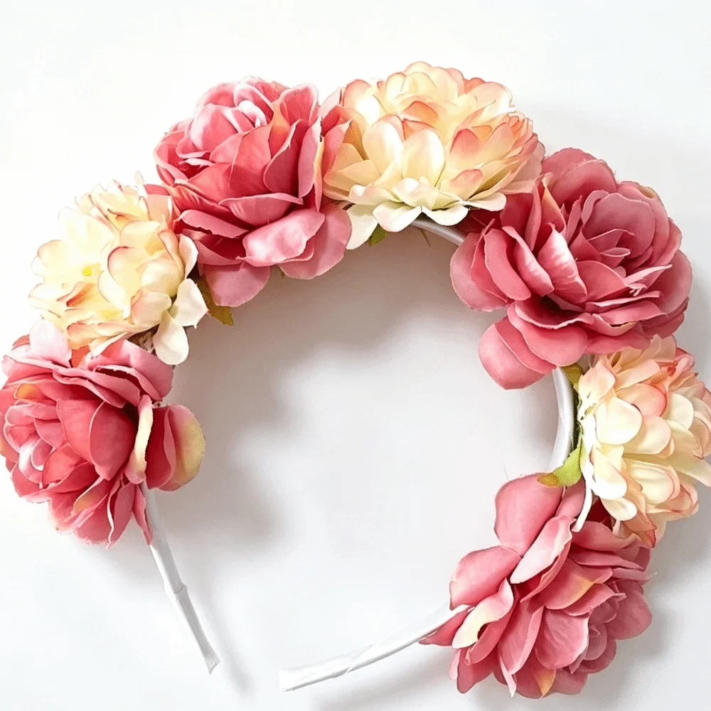 Romantic Floral Headband Vintage Elegant Artificial Flower Crown Wreaths Garland Handmade Bohemian Hair Accessories Festival
Romantic Floral Headband Vintage Elegant Artificial Flower Crown Wreaths Garland Handmade Bohemian Hair Accessories Festival