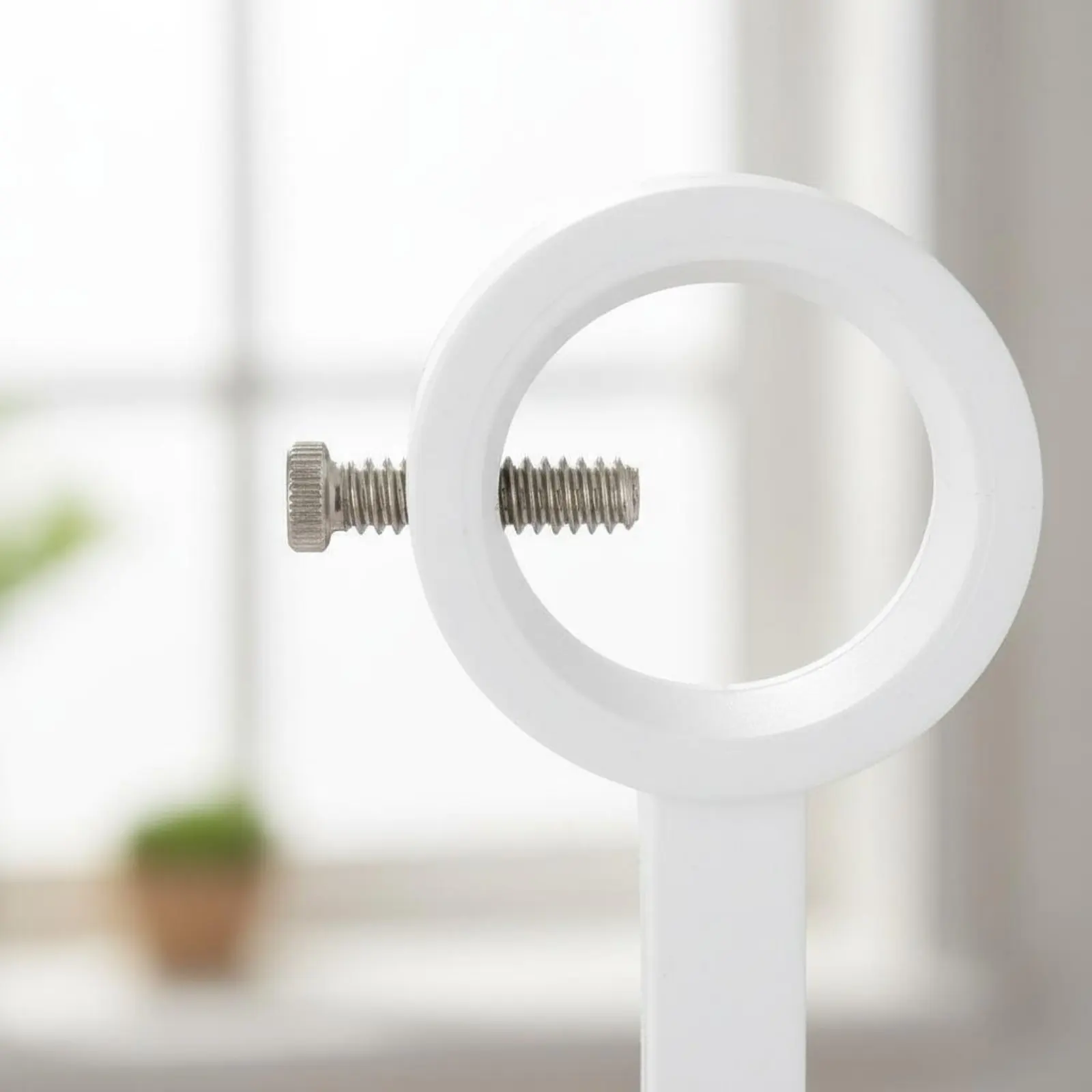 Metal Curtain Rod Bracket Thickened Single Rod Bracket Metal Curtain Mount Sturdy Home Hardware Easy to Install for Wall
Metal Curtain Rod Bracket Thickened Single Rod Bracket Metal Curtain Mount Sturdy Home Hardware Easy to Install for Wall