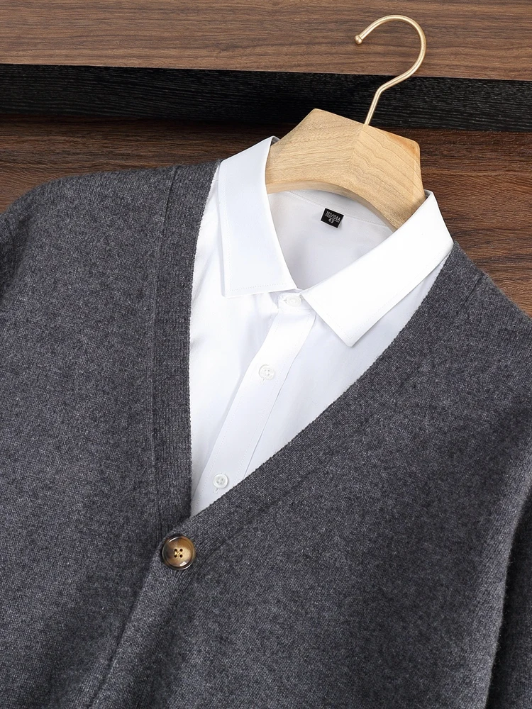 Thick Cardigan Men's V-Neck Basic 100% Cashmere Sweater Autumn Winter New 2025 Warm Soft Casual Loose Clothing Tops
Thick Cardigan Men's V-Neck Basic 100% Cashmere Sweater Autumn Winter New 2025 Warm Soft Casual Loose Clothing Tops
