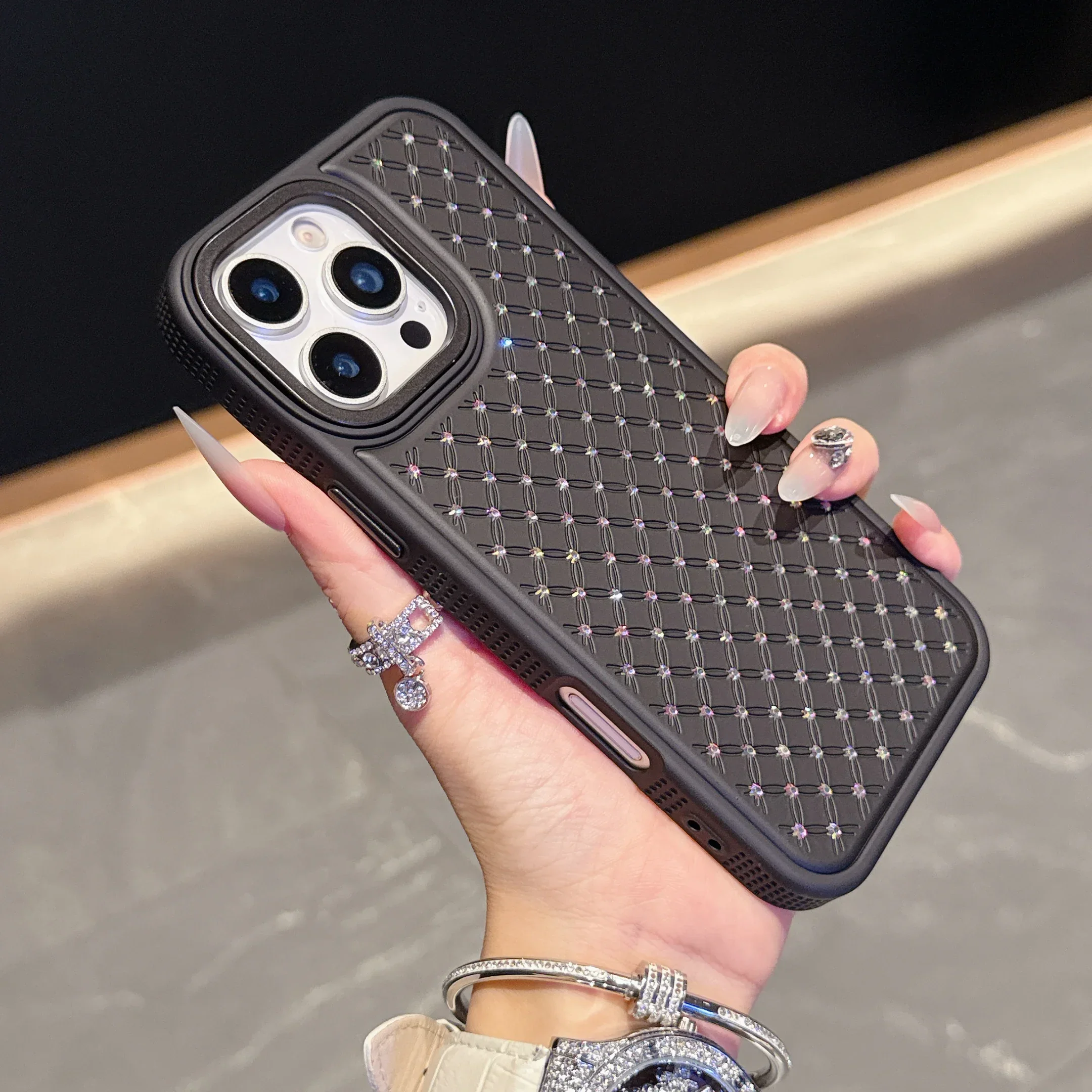 Luxury Fashion Bling Crystal Shockproof Case for IPhone 16 Pro Max 16 Plus Cover for IPhone 15 14 13 12 Pro Max Coque
Luxury Fashion Bling Crystal Shockproof Case for IPhone 16 Pro Max 16 Plus Cover for IPhone 15 14 13 12 Pro Max Coque
