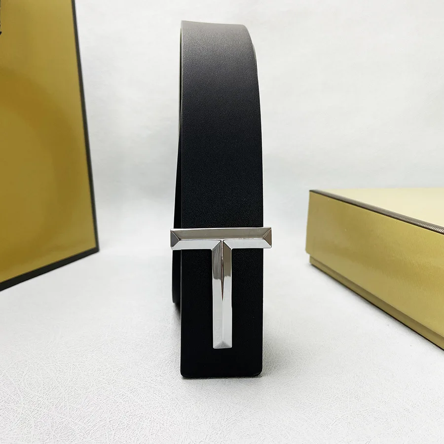 Trendy Men's Leather Belt - Slim & Wide Strap for Jeans & Trousers | Durable Buckle Waistband, Versatile Casual & Formal Wear
Trendy Men's Leather Belt - Slim & Wide Strap for Jeans & Trousers | Durable Buckle Waistband, Versatile Casual & Formal Wear