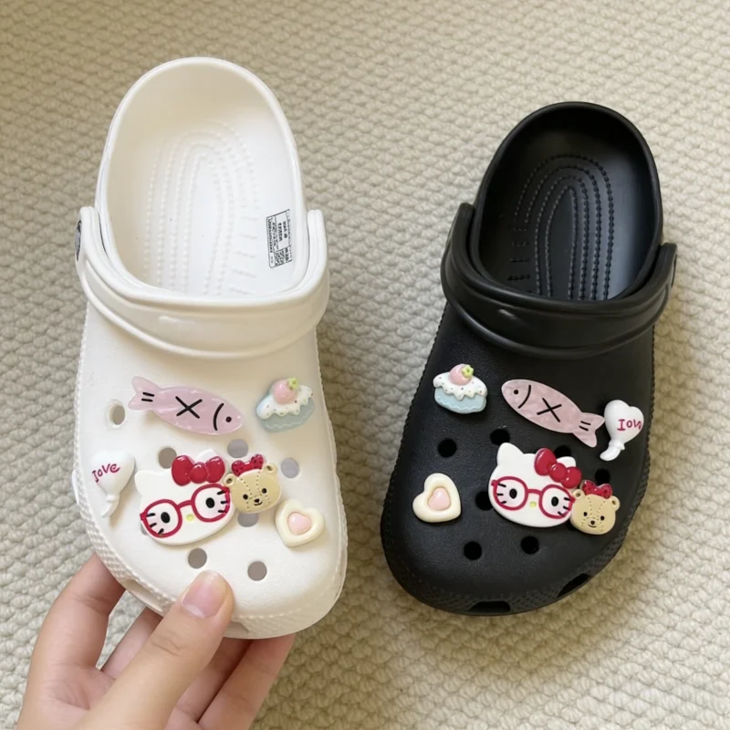 Новые милые мультяшные шармы для обуви: Кавайные аксессуары Hello Kitty, Медведь, Рыба, Сердце. Украшения для кроксов, подарки для мальчиков и девочек на вечеринку.
Новые милые мультяшные шармы для обуви: Кавайные аксессуары Hello Kitty, Медведь, Рыба, Сердце. Украшения для кроксов, подарки для мальчиков и девочек на вечеринку.