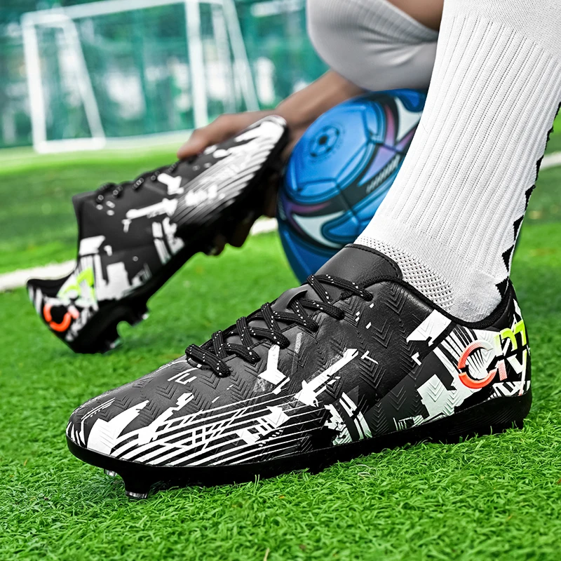 Низкие футбольные бутсы для подростков и взрослых с длинными булавками, подходящие для тренировок и спичек на травяных синтетических полях и н.
Низкие футбольные бутсы для подростков и взрослых с длинными булавками, подходящие для тренировок и спичек на травяных синтетических полях и н.