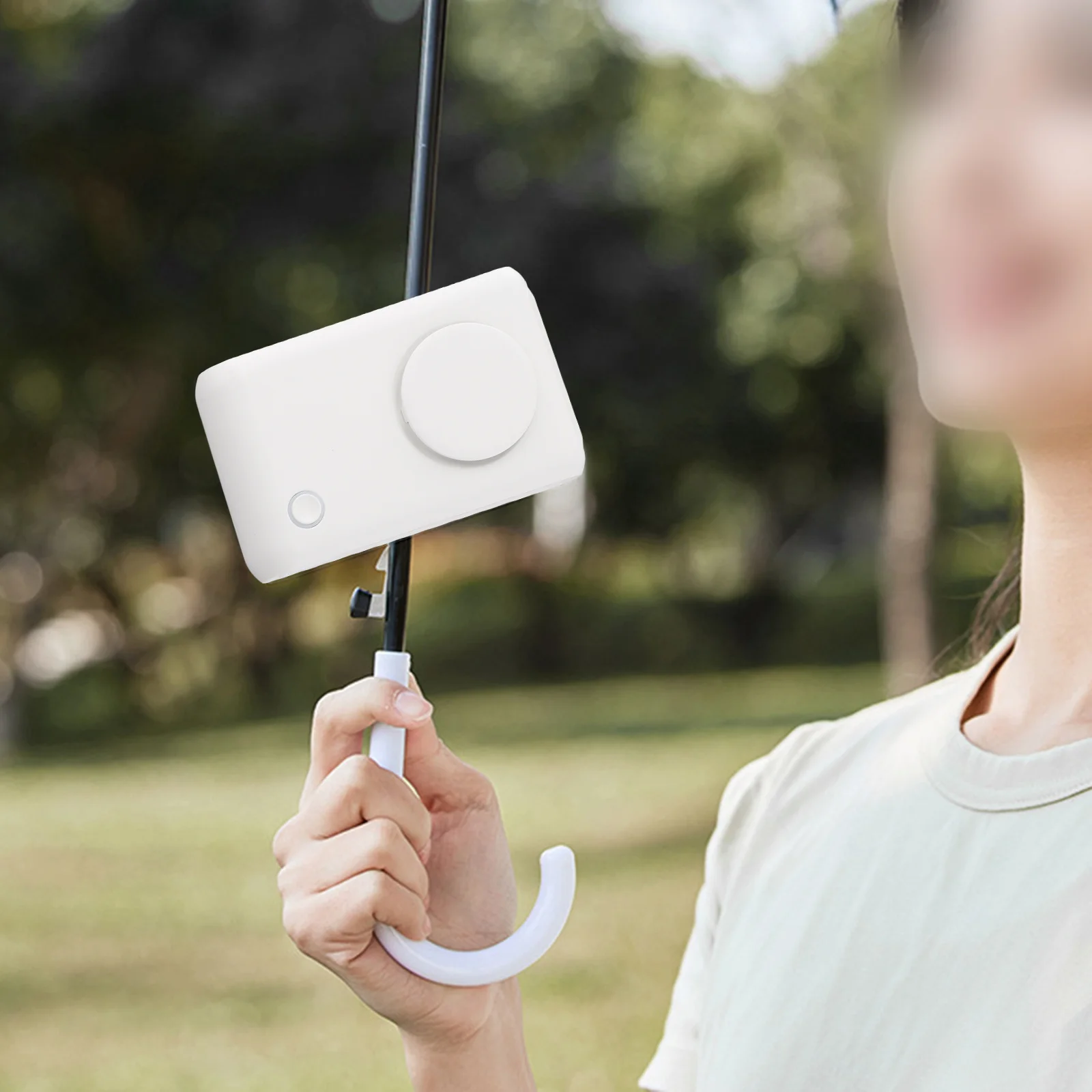 Backpack Fan 116*71*56 Mm Neck Handheld Fan 360 Airflow Adjustable Wind Speed Lightweight Material Outdoor Cooling
Backpack Fan 116*71*56 Mm Neck Handheld Fan 360 Airflow Adjustable Wind Speed Lightweight Material Outdoor Cooling