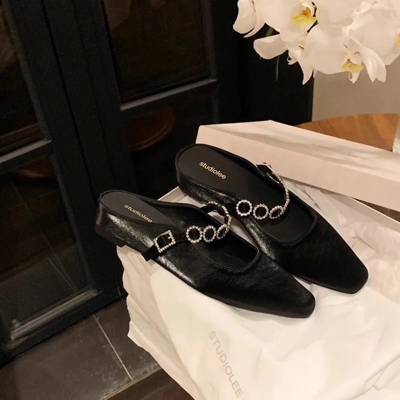 New Women's Shoes Exquisite Metal Decoration Muller Slippers for Woman Elegant French Casual Shoes Designer Shoes Zapatos Mujer
New Women's Shoes Exquisite Metal Decoration Muller Slippers for Woman Elegant French Casual Shoes Designer Shoes Zapatos Mujer