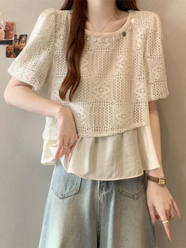 Hollow-out Fake Two-piece French Top for Women New Summer Style Loose and Slim-fitting Sweet and Chic Round Neck Shirt
Hollow-out Fake Two-piece French Top for Women New Summer Style Loose and Slim-fitting Sweet and Chic Round Neck Shirt