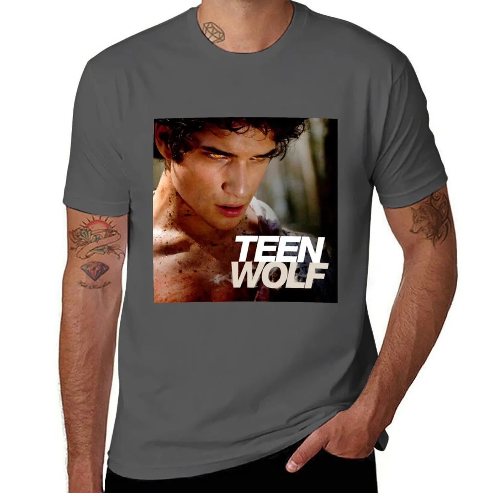Футболка Wolf Teen T-Shirt Athletic Fit, спортивный топ с короткими рукавами
Футболка Wolf Teen T-Shirt Athletic Fit, спортивный топ с короткими рукавами