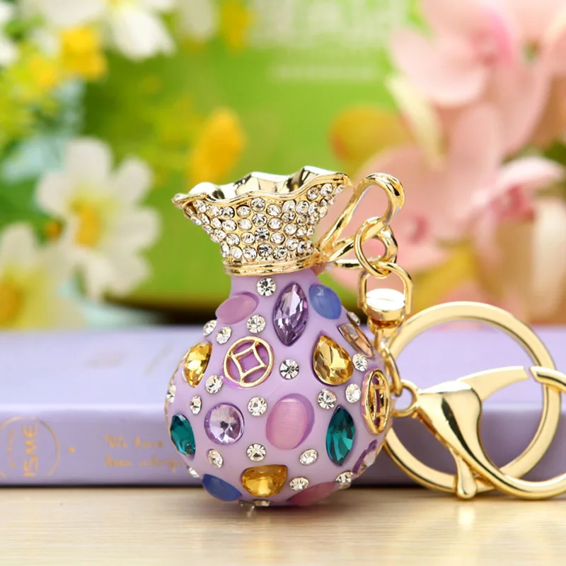 Rhinestone Money Bag Keychain Car Key Blessing Bag Bag Hanging Decoration Key Holder
Rhinestone Money Bag Keychain Car Key Blessing Bag Bag Hanging Decoration Key Holder
