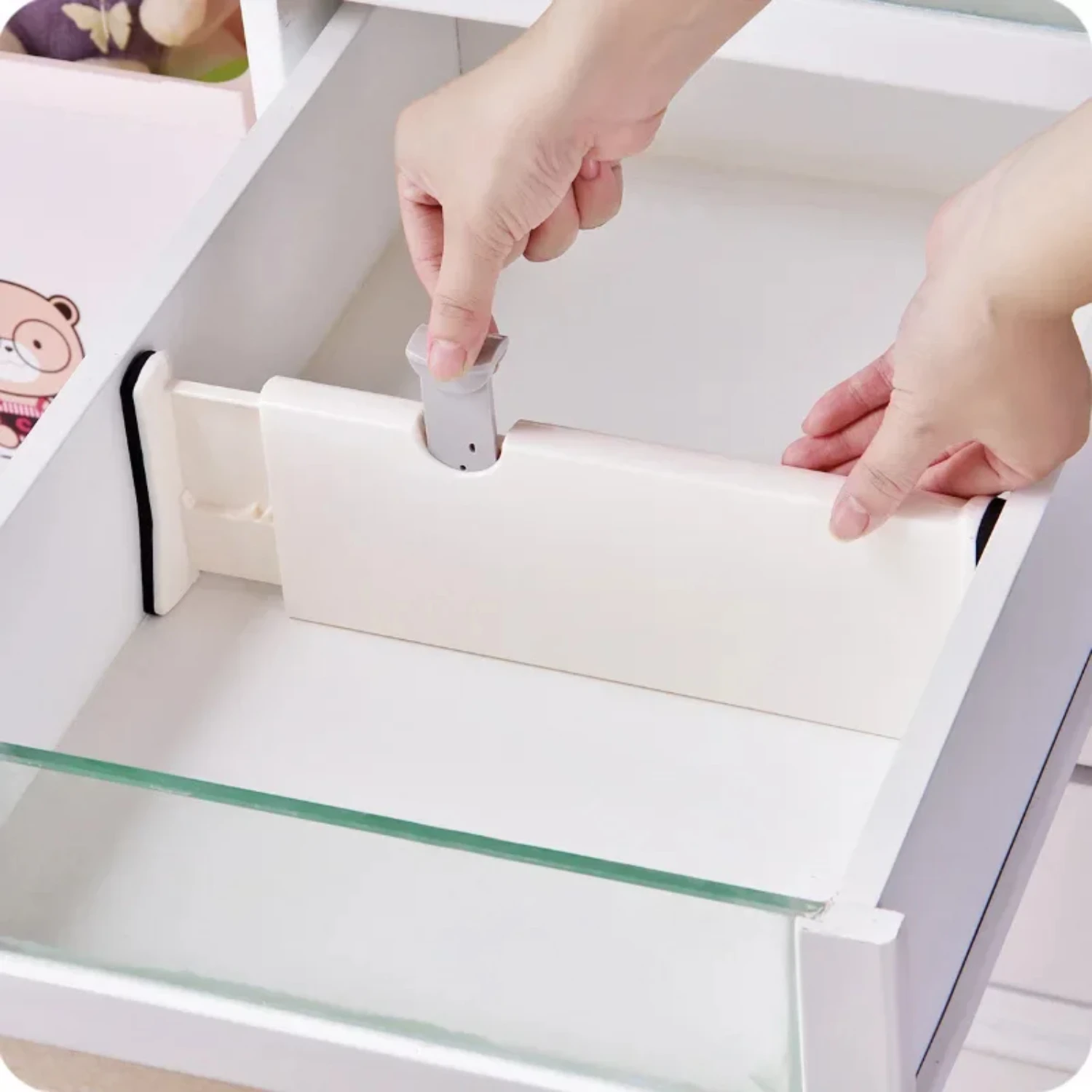 Adjustable Drawers Divider Retractable Plastic Drawer Partition Holder Household Clapboard kitchen organizador
Adjustable Drawers Divider Retractable Plastic Drawer Partition Holder Household Clapboard kitchen organizador