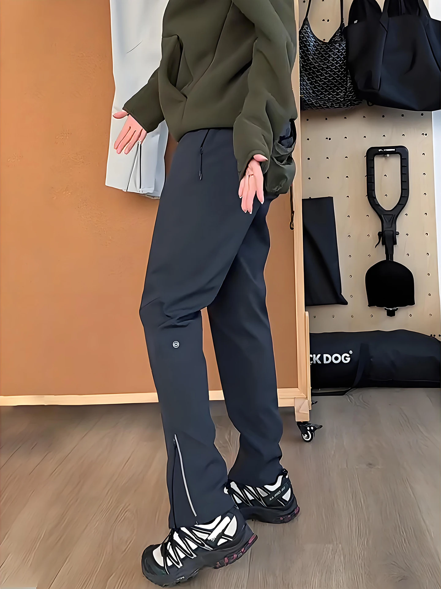 Мужские зимние брюки для скалолазания на подкладке, спортивные брюки на открытом воздухе, утягивающая рабочая одежда, брюки, американские брюки с боковой молнией
Мужские зимние брюки для скалолазания на подкладке, спортивные брюки на открытом воздухе, утягивающая рабочая одежда, брюки, американские брюки с боковой молнией