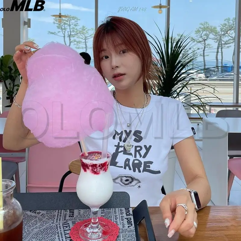 2000s Y2K Aesthetic Harajuku Eye Graphic Printed top Tee punk Streetwear Women Slim Fit Crop t-shirt Gothic Vintage Crop top Emo
2000s Y2K Aesthetic Harajuku Eye Graphic Printed top Tee punk Streetwear Women Slim Fit Crop t-shirt Gothic Vintage Crop top Emo