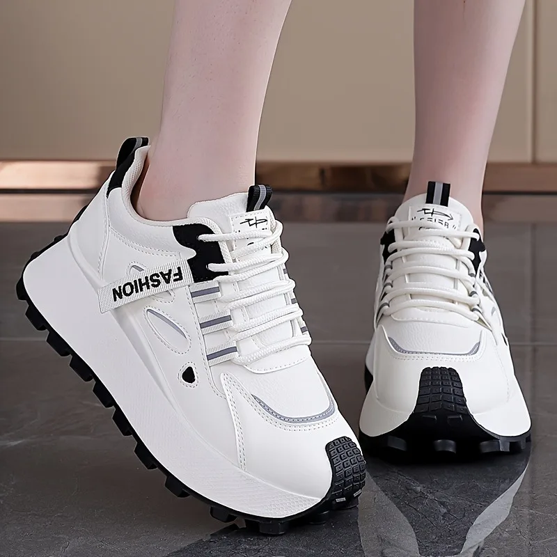 High Quality Korean Version of New Shoes for Women 2026 Spring Student Sports Running Casual Thick Soled Height Increasing Shoes
High Quality Korean Version of New Shoes for Women 2026 Spring Student Sports Running Casual Thick Soled Height Increasing Shoes