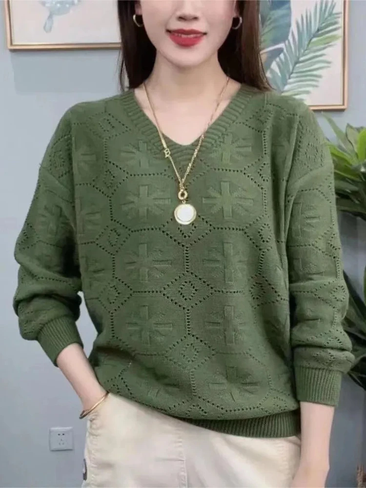 Women's pullover 2025 new long-sleeved round neck pullover Korean style slim hollow knitted oversized sweater
Women's pullover 2025 new long-sleeved round neck pullover Korean style slim hollow knitted oversized sweater