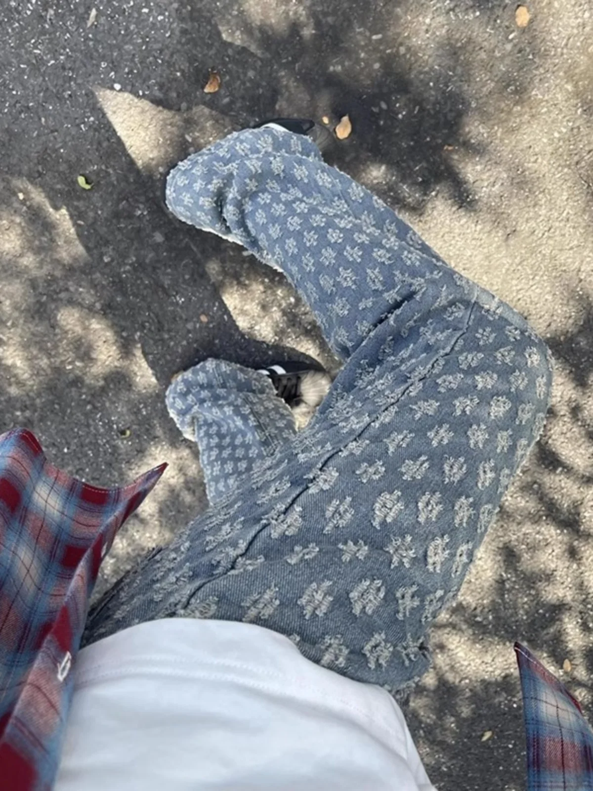 Мужские джинсы American Sle в стиле ретро с цветочным принтом, прямые широкие длинные брюки, весенне-осенние повседневные джинсовые джинсы с высокой талией
Мужские джинсы American Sle в стиле ретро с цветочным принтом, прямые широкие длинные брюки, весенне-осенние повседневные джинсовые джинсы с высокой талией