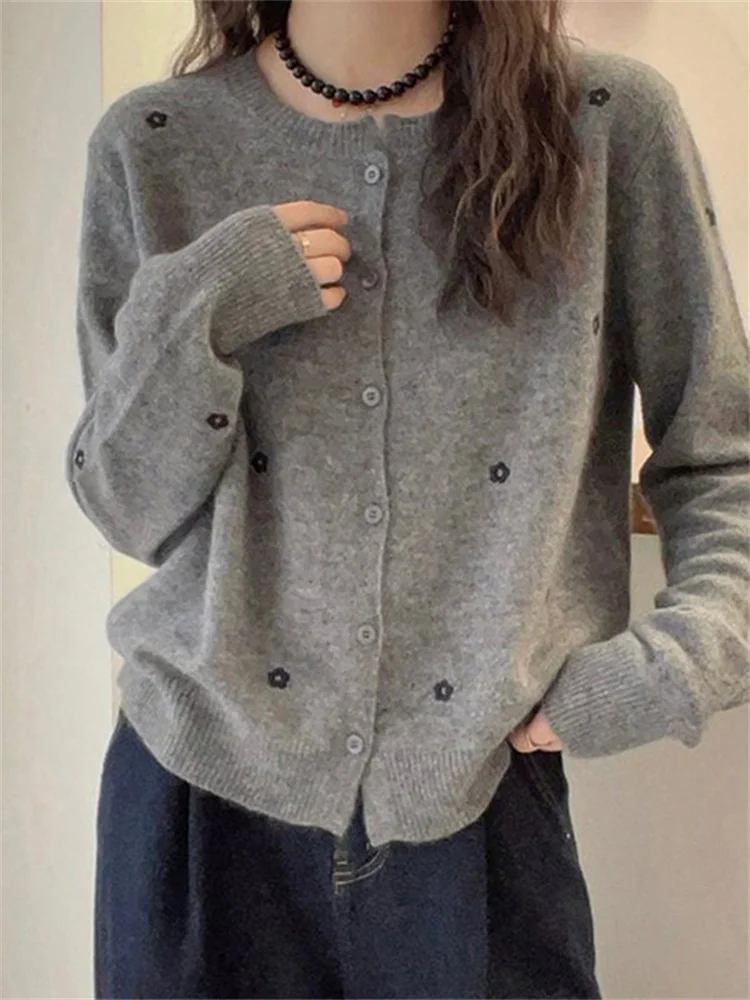 plus Size Floral Knitted Jacket Women's Spring Autumn Thickened Cardigan Sweater Design Sense Slimming Elegant Big Clothes
plus Size Floral Knitted Jacket Women's Spring Autumn Thickened Cardigan Sweater Design Sense Slimming Elegant Big Clothes