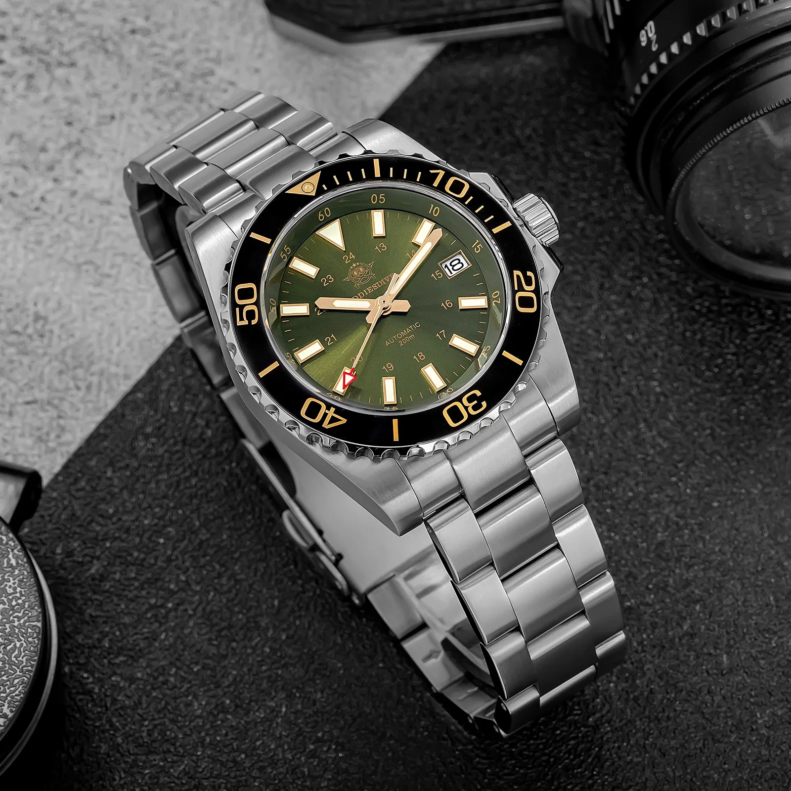 ADDIESDIVE High Quality Automatic Men's Watch 200m Waterproof Sapphire Glass BWG9 Super Luminous Diver AD2504 Mechanical Watches
ADDIESDIVE High Quality Automatic Men's Watch 200m Waterproof Sapphire Glass BWG9 Super Luminous Diver AD2504 Mechanical Watches