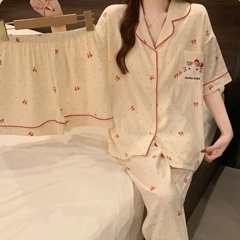 Women's Printed Summer New Short Sleeved Shorts Pajamas Set Cartoon Women's Cardigan Trousers Home Wear Set Soft Three Piece Set
Women's Printed Summer New Short Sleeved Shorts Pajamas Set Cartoon Women's Cardigan Trousers Home Wear Set Soft Three Piece Set