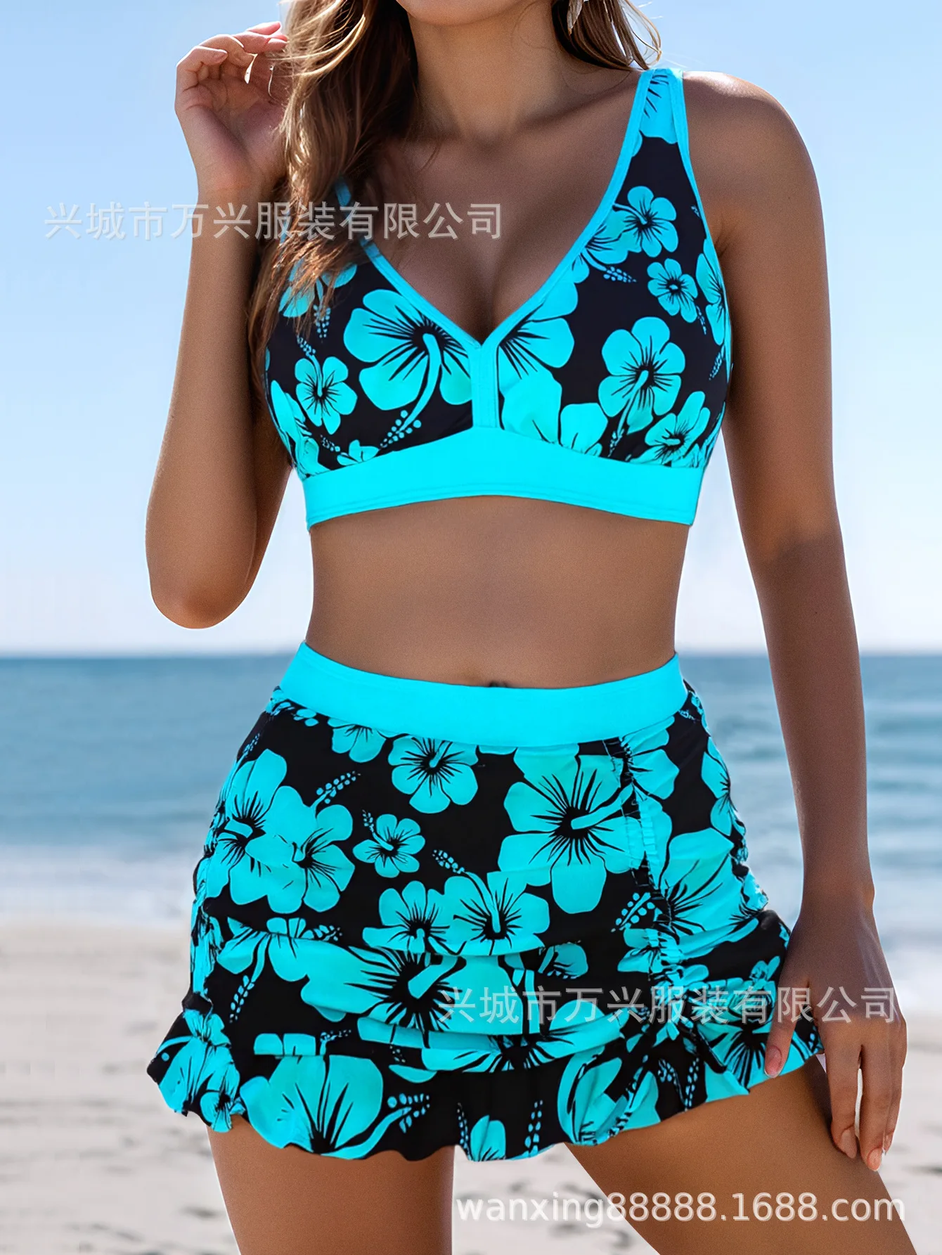 2025 Women Bikini Set Women Floral Print 3-Piece Swimsuit High Waist Bottom & Cover-Up Top Summer Blue Sexy Bikini Set Beachwear
2025 Women Bikini Set Women Floral Print 3-Piece Swimsuit High Waist Bottom & Cover-Up Top Summer Blue Sexy Bikini Set Beachwear