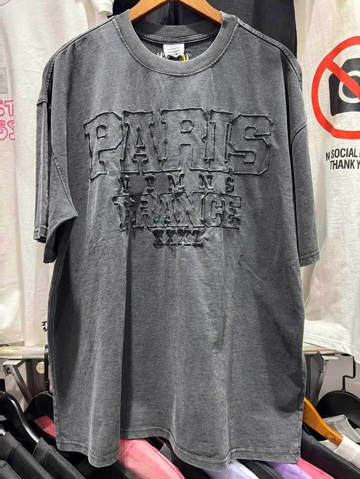 Best Quality Luxury VT T-shirt Embroidery Logo Heavt Fabric Thick Cotton T shirt Men's Loose Short Slevee Tops Streetwear Tees
Best Quality Luxury VT T-shirt Embroidery Logo Heavt Fabric Thick Cotton T shirt Men's Loose Short Slevee Tops Streetwear Tees