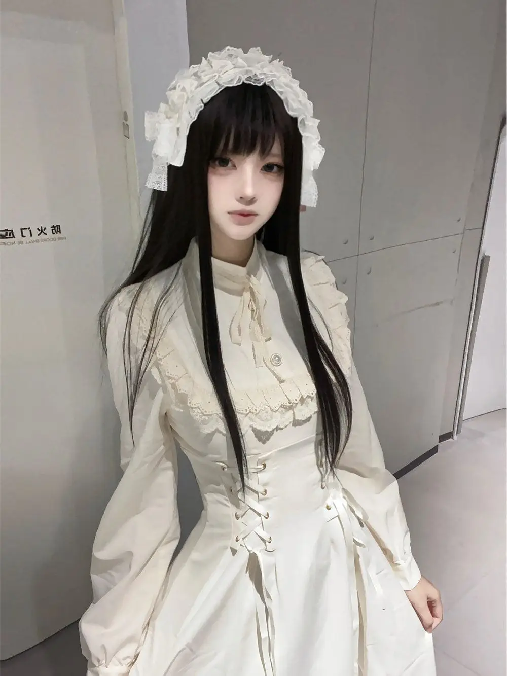 French Socialite Refined Handmade Lace Long Sleeve Dress Spring New Women's Clothing High Waist Midi Skirt
French Socialite Refined Handmade Lace Long Sleeve Dress Spring New Women's Clothing High Waist Midi Skirt