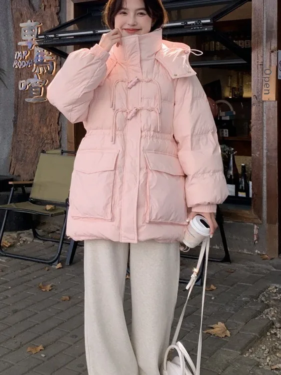 Pink Button up down Jacket Women's Short Style Korean Fashion Thickened Warm Waist Inward Coat Duck down Filling White Duck F...
Pink Button up down Jacket Women's Short Style Korean Fashion Thickened Warm Waist Inward Coat Duck down Filling White Duck F...