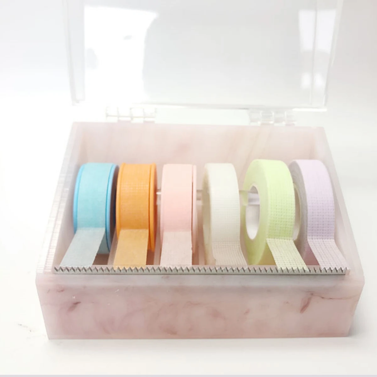 Portable Transparent Acrylic Eyelash Tape Cutter Colorful Cutter PE Medical Tapes Adhesive Rotating Tape Holder Eyelash Tools
Portable Transparent Acrylic Eyelash Tape Cutter Colorful Cutter PE Medical Tapes Adhesive Rotating Tape Holder Eyelash Tools