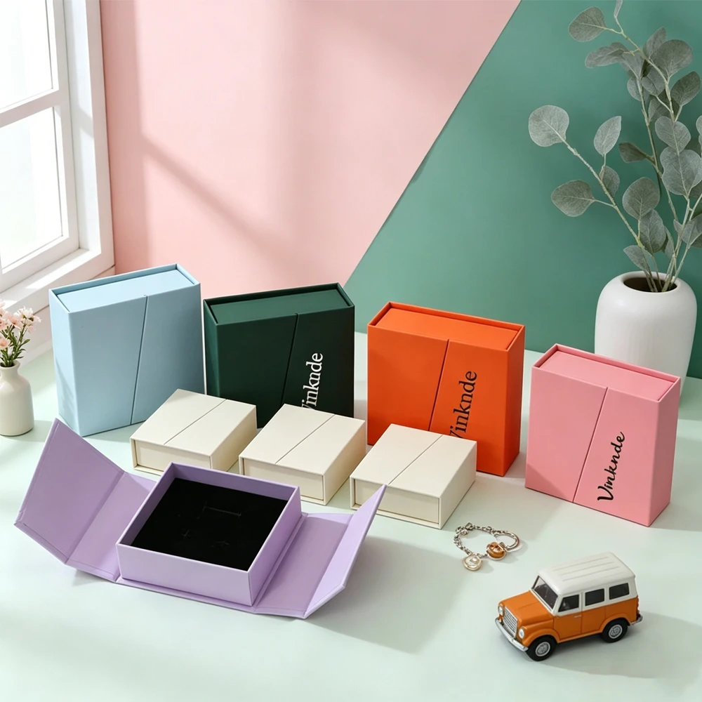 10Pcs Personalized Logo Jewelry Paper Gift Boxes Wedding Favors Pearl Earrings Stud Magnet Storage Case Birthday Gift Packaging
10Pcs Personalized Logo Jewelry Paper Gift Boxes Wedding Favors Pearl Earrings Stud Magnet Storage Case Birthday Gift Packaging