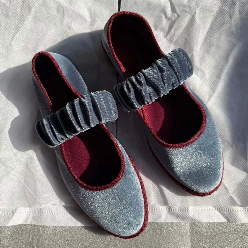 Velvet Round Toe Mary Jane Shoes Slip-on Pleated Elastic Band Mixed Color Casual Flats Fashion Grace Lady Shoes
Velvet Round Toe Mary Jane Shoes Slip-on Pleated Elastic Band Mixed Color Casual Flats Fashion Grace Lady Shoes