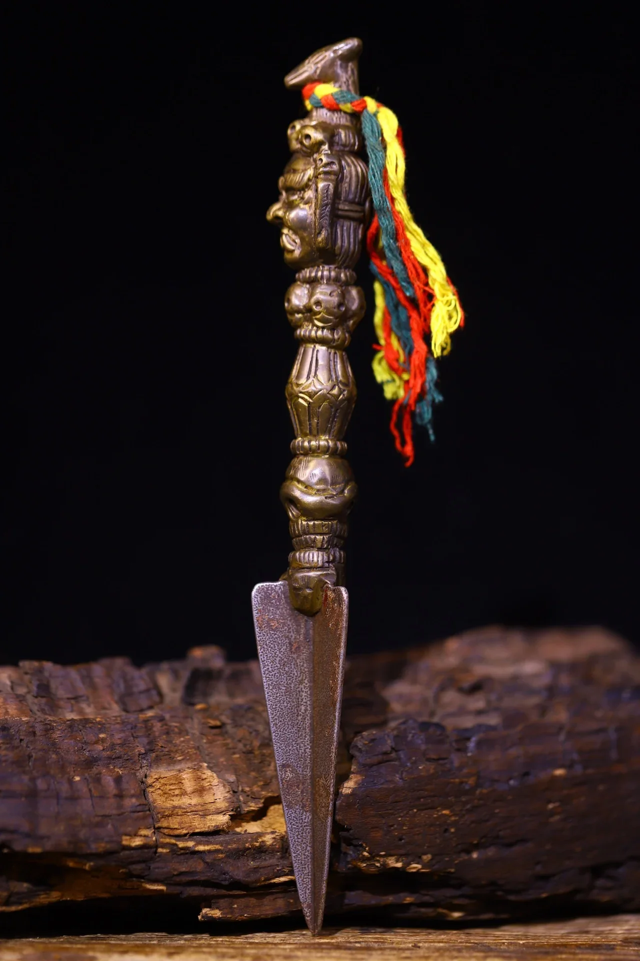 9"Tibetan Temple Collection Old Bronze Cinnabar Skull Hayagriva Head Vajra Phurpa Pendant Amulet Dharma Town house
9"Tibetan Temple Collection Old Bronze Cinnabar Skull Hayagriva Head Vajra Phurpa Pendant Amulet Dharma Town house