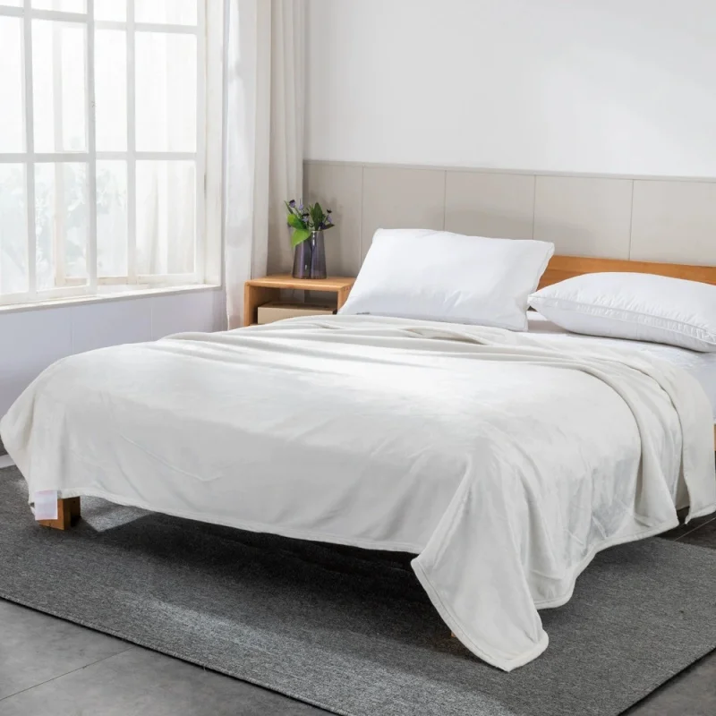 1pc White Flannel Blanket Soft Lightweight Air Condition Comforter Fleece Blankets for Bed Sofa Camping 200*230 Summer Quilt
1pc White Flannel Blanket Soft Lightweight Air Condition Comforter Fleece Blankets for Bed Sofa Camping 200*230 Summer Quilt