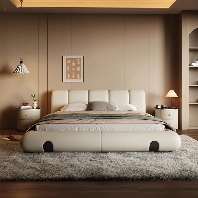 Italian bed leather bed first layer cowhide storage double bed modern simple soft master bedroom large light luxury wedd
Italian bed leather bed first layer cowhide storage double bed modern simple soft master bedroom large light luxury wedd