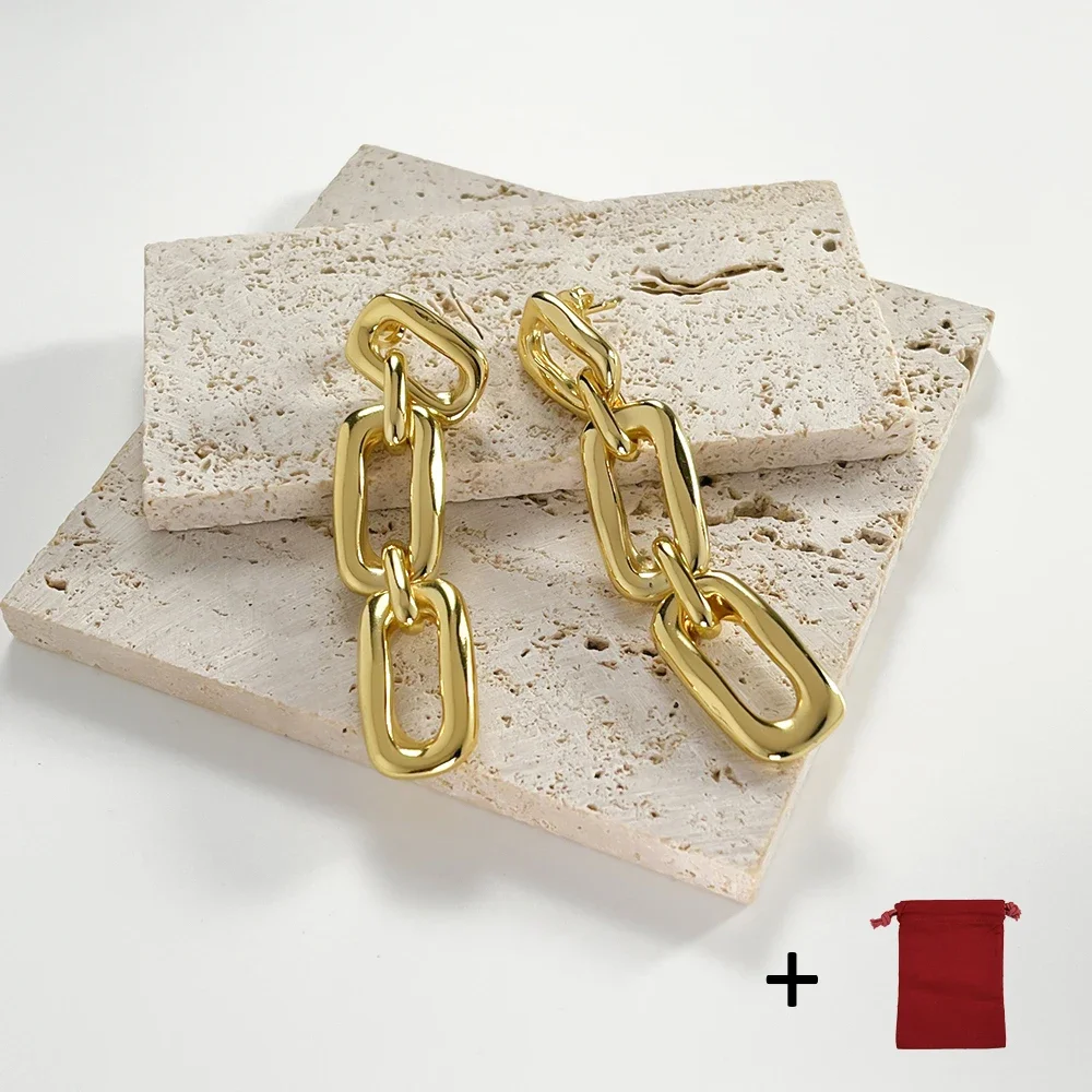 Uno De 50 Gold Color Chain Structure Pendant Earrings, Exquisite Jewelry Gift, High Quality, Spanish Fashion, Hot Sale
Uno De 50 Gold Color Chain Structure Pendant Earrings, Exquisite Jewelry Gift, High Quality, Spanish Fashion, Hot Sale