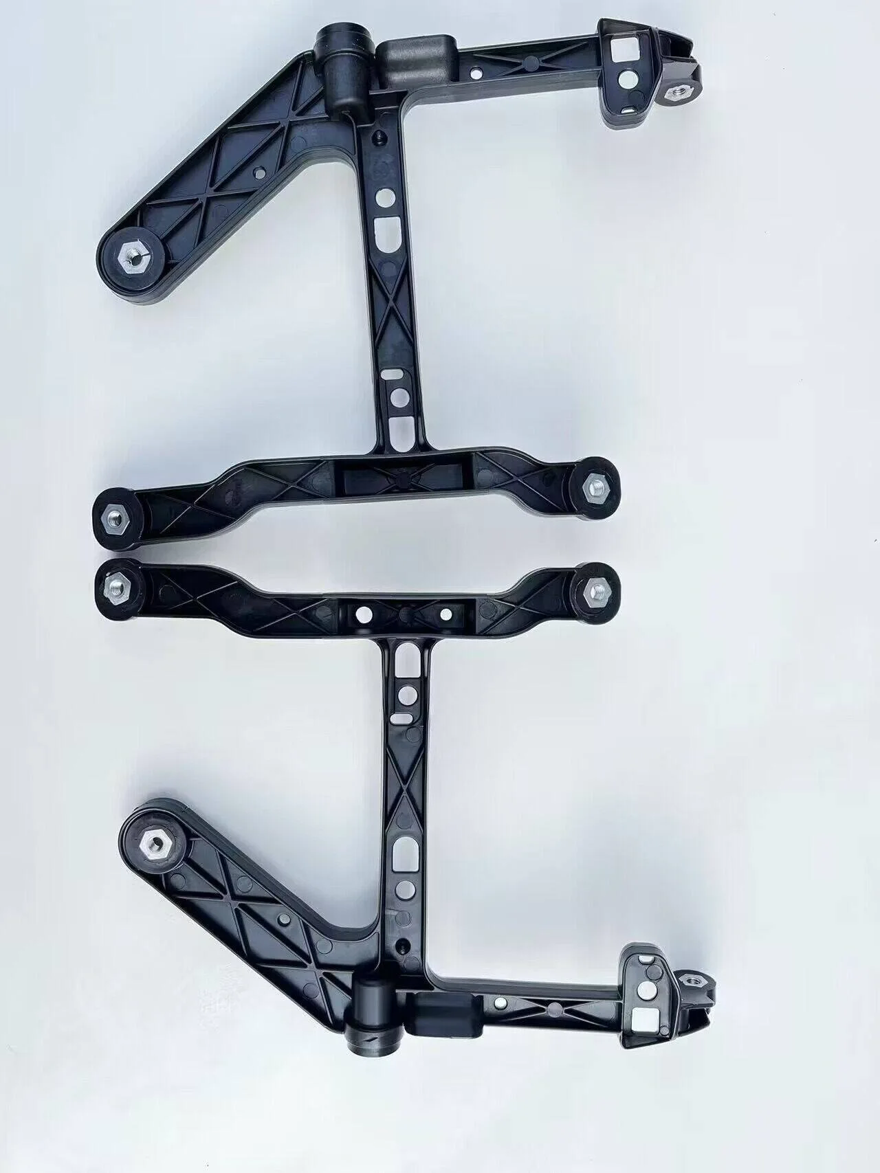 2pc/pair 68232454AA 68196980AB Front bumper bracket plastic for Dodge Ram Pickup 2013-2021
2pc/pair 68232454AA 68196980AB Front bumper bracket plastic for Dodge Ram Pickup 2013-2021