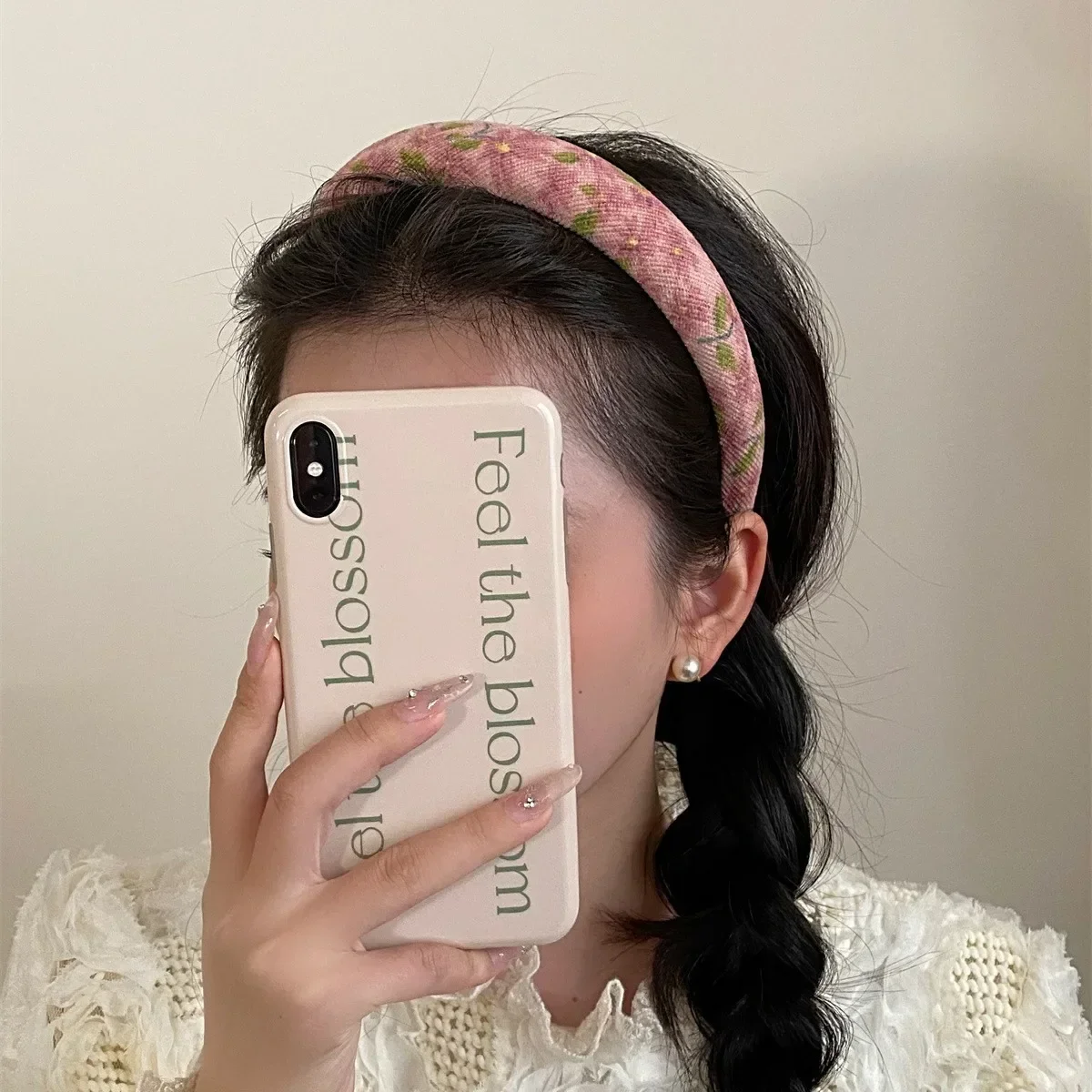 French Retro Floral Headband for Women, New Spring Style Hair Accessories with High Skull Top Temperament, Sponge Headband Hair
French Retro Floral Headband for Women, New Spring Style Hair Accessories with High Skull Top Temperament, Sponge Headband Hair