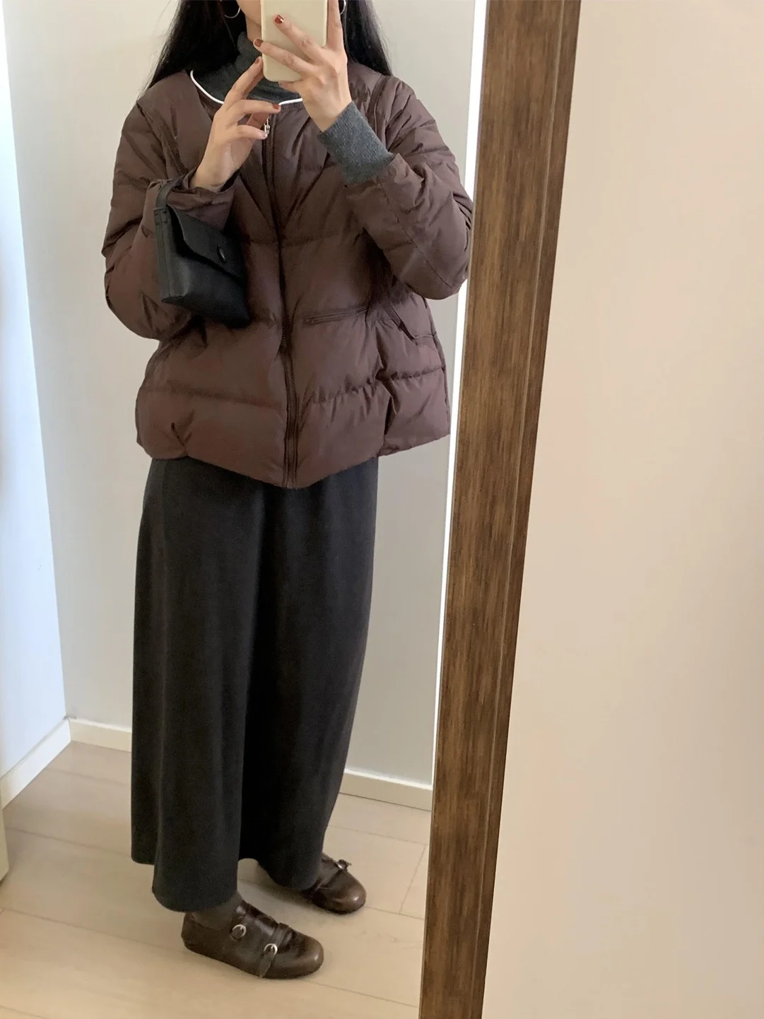 Fashionable round Neck Zipper Cotton Jacket Women's Winter New Style Super Beautiful Loose Casual Thick Outerwear
Fashionable round Neck Zipper Cotton Jacket Women's Winter New Style Super Beautiful Loose Casual Thick Outerwear