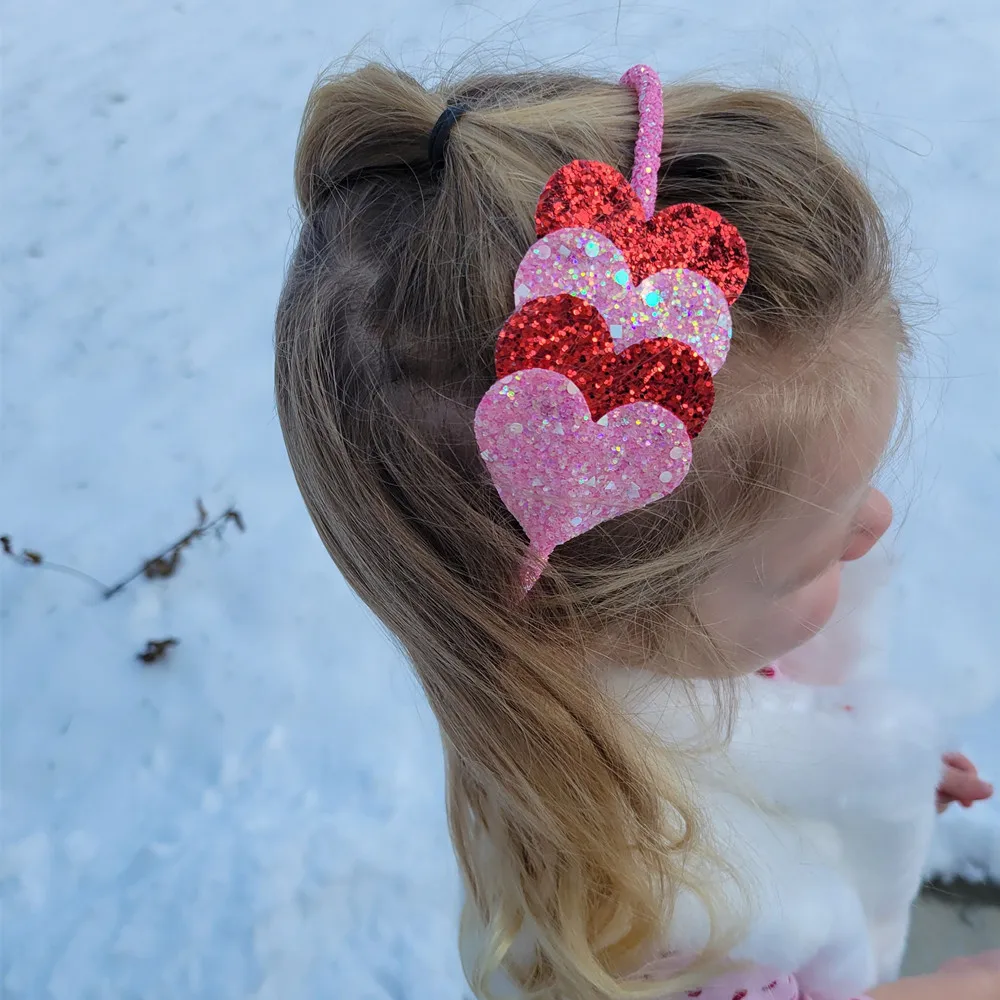 Halloween Maple Star Glitter Headband Simple Fashion Creative Independence Day Trendy Daily Party Decor Elegant Hair Accessory
Halloween Maple Star Glitter Headband Simple Fashion Creative Independence Day Trendy Daily Party Decor Elegant Hair Accessory