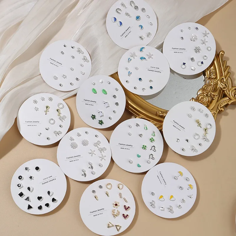 New One Week Earring Set with 7 Pairs of Compact Combination Earrings for Women, Korean Style Trendy Earrings, Jewelry Gifts
New One Week Earring Set with 7 Pairs of Compact Combination Earrings for Women, Korean Style Trendy Earrings, Jewelry Gifts