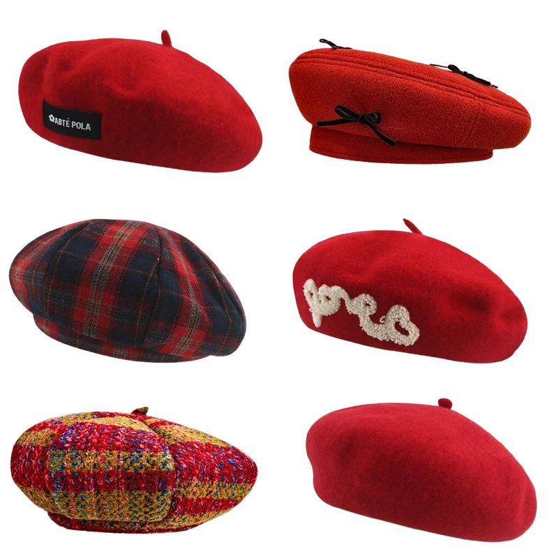 Red Christmas Beret for Women - Autumn Winter Retro Style One-Size with Big Head Fit Face-Framing Design Holiday Headwear
Red Christmas Beret for Women - Autumn Winter Retro Style One-Size with Big Head Fit Face-Framing Design Holiday Headwear