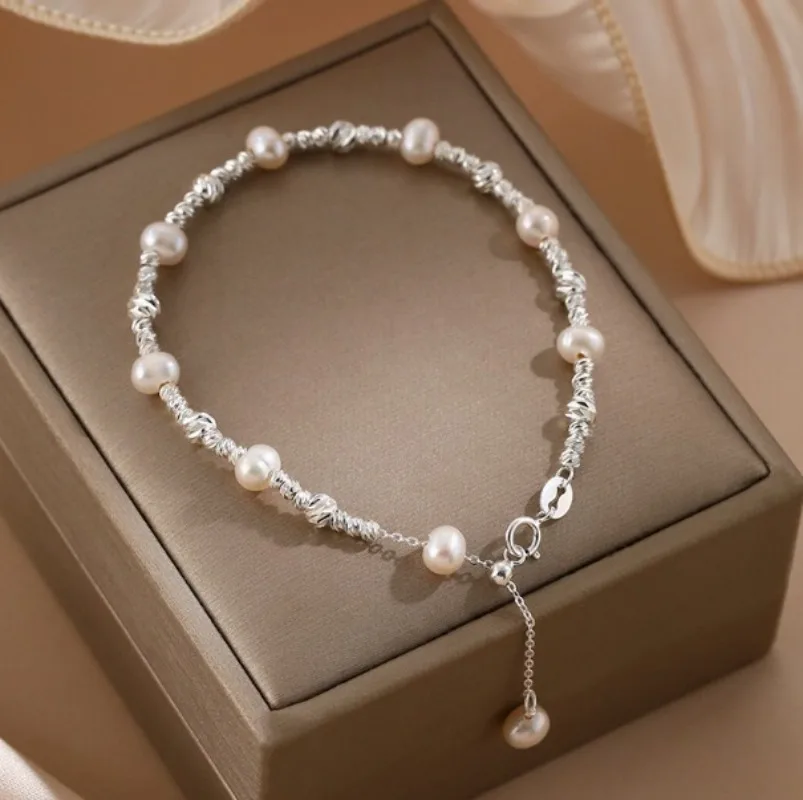 Minar Light Luxury Shiny Water Wave Chain Freshwater Pearl Beads Strand Bracelets for Women Silver Plated Copper Accessories
Minar Light Luxury Shiny Water Wave Chain Freshwater Pearl Beads Strand Bracelets for Women Silver Plated Copper Accessories