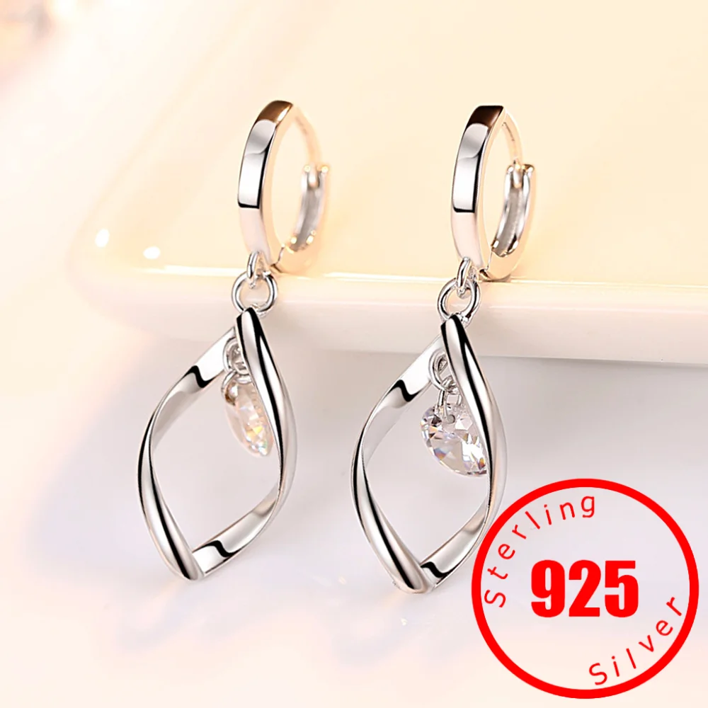 Fashion 925 Stamp Sterling Silver Dazzling CZ Crystal Circle Round Drop Earrings for Women Elegance Jewelry Mother's Day Gift
Fashion 925 Stamp Sterling Silver Dazzling CZ Crystal Circle Round Drop Earrings for Women Elegance Jewelry Mother's Day Gift