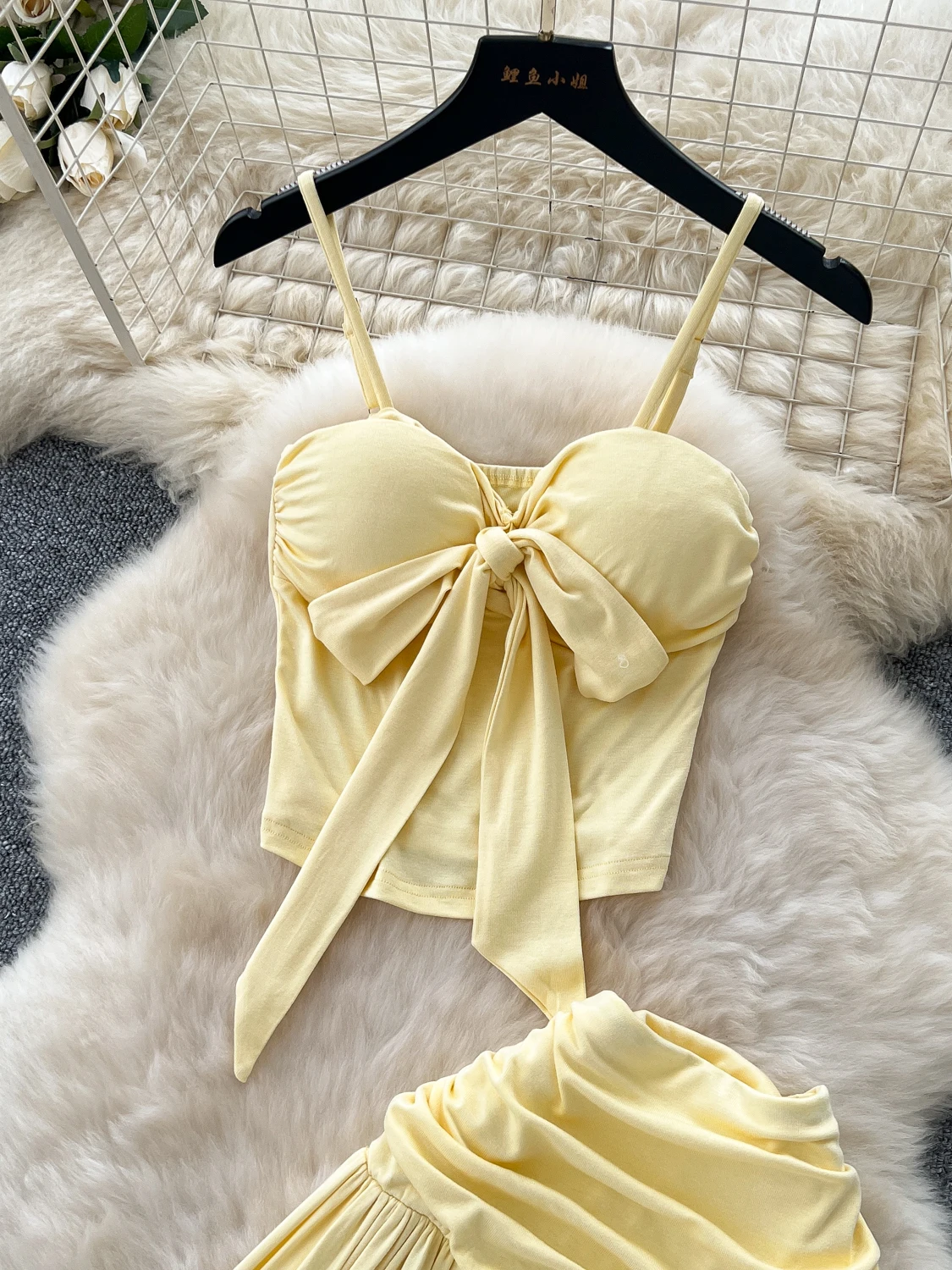 Beach Vaion Women's Summer Outfit Pure Desire Tie-Detail ter Top Tank Vest High Waist Draped Maxi Skirt Two-Piece Set
Beach Vaion Women's Summer Outfit Pure Desire Tie-Detail ter Top Tank Vest High Waist Draped Maxi Skirt Two-Piece Set