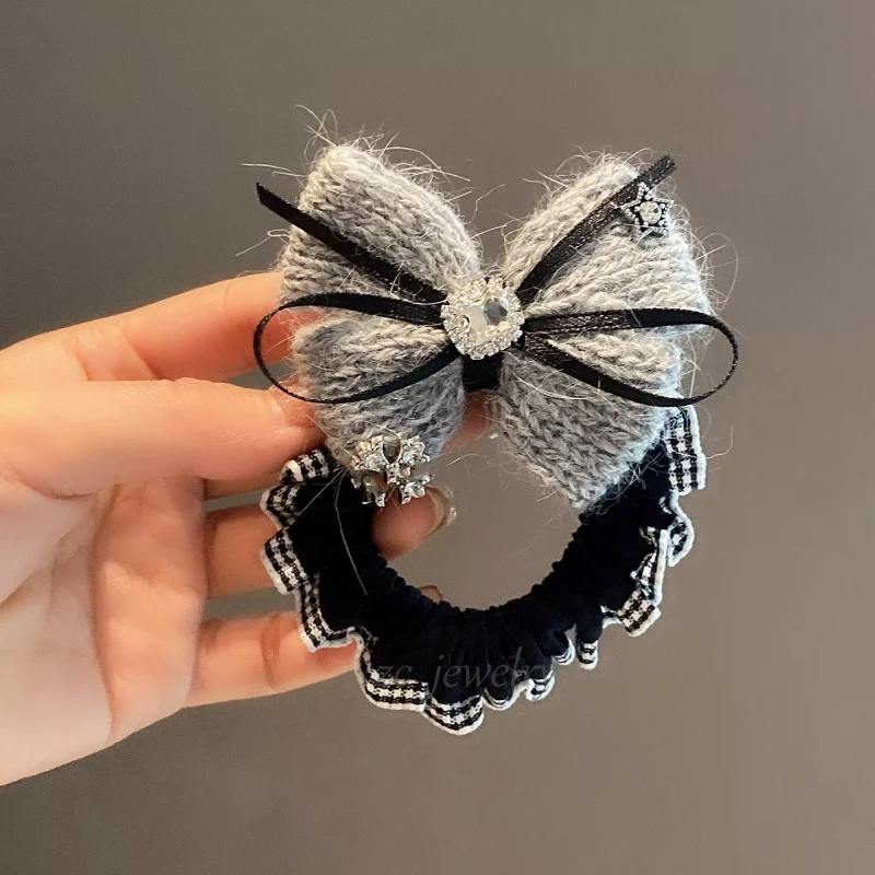 Korean Style Autumn Winter Gray Yarn Bowknot Shiny Rhinestone Elastic Hair Tie for Women Sweet High Elasticity Back of Head Bun
Korean Style Autumn Winter Gray Yarn Bowknot Shiny Rhinestone Elastic Hair Tie for Women Sweet High Elasticity Back of Head Bun