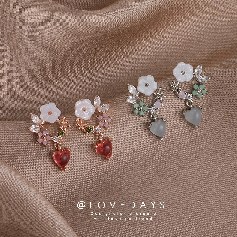 Earrings Colorful Zircon Shell Flower Heart Dainty Garden Fresh Versatile Alloy Premium Stud Drop for Women Daily Elegant Wear
Earrings Colorful Zircon Shell Flower Heart Dainty Garden Fresh Versatile Alloy Premium Stud Drop for Women Daily Elegant Wear
