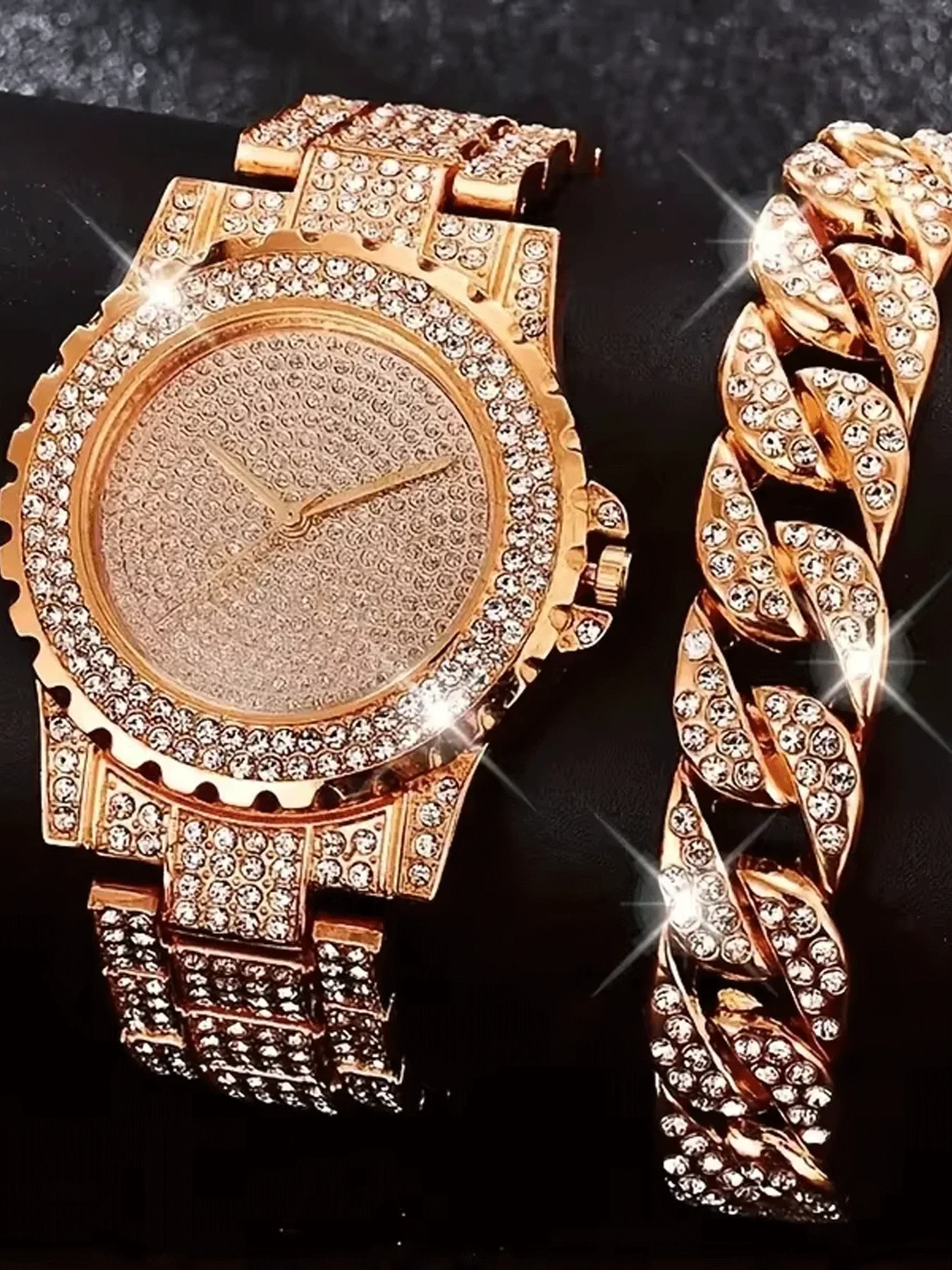 Модные повседневные деловые часы с элегантным дизайном, простые и стильные мужские часы в комплекте.
Модные повседневные деловые часы с элегантным дизайном, простые и стильные мужские часы в комплекте.