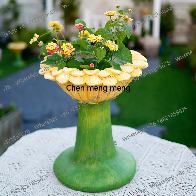 Garden flower pot base creative decorative ornament outdoor garden balcony flower stand small stool chair
Garden flower pot base creative decorative ornament outdoor garden balcony flower stand small stool chair