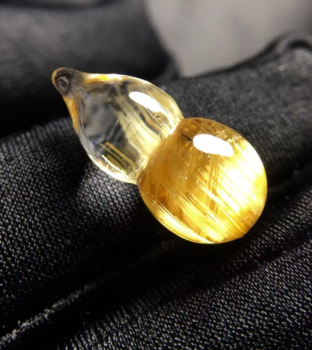 Natural Gold Rutilated Quartz Pendant Jewelry 19.4*9mm Flower Rectangle Bear Men Women Brazil AAAAAAA
Natural Gold Rutilated Quartz Pendant Jewelry 19.4*9mm Flower Rectangle Bear Men Women Brazil AAAAAAA