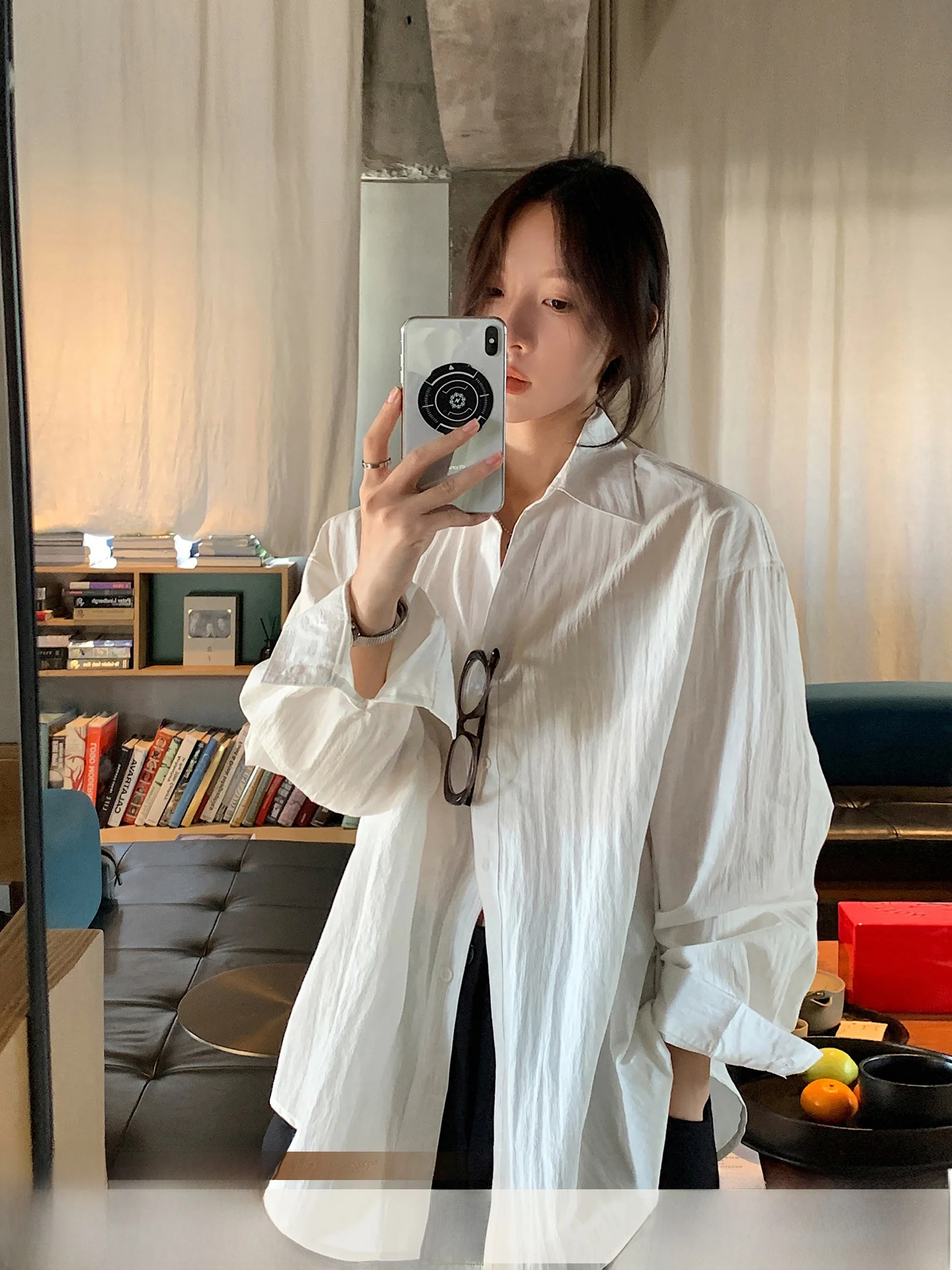 Женская рубашка-жакет VS What Spring Summer из смесового хлопка, однотонная, повседневная, тонкая, с длинным рукавом, свободного кроя, с защитой от солнца
Женская рубашка-жакет VS What Spring Summer из смесового хлопка, однотонная, повседневная, тонкая, с длинным рукавом, свободного кроя, с защитой от солнца