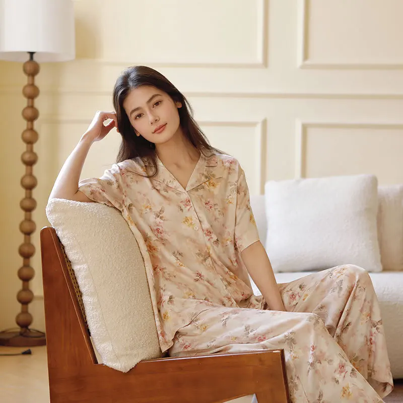 2025 Women's Satin Romantic Desert Rose Print Lapel Pajama Set Viscose Long Sleeve Trousers Loungewear Loose Home Clothes
2025 Women's Satin Romantic Desert Rose Print Lapel Pajama Set Viscose Long Sleeve Trousers Loungewear Loose Home Clothes