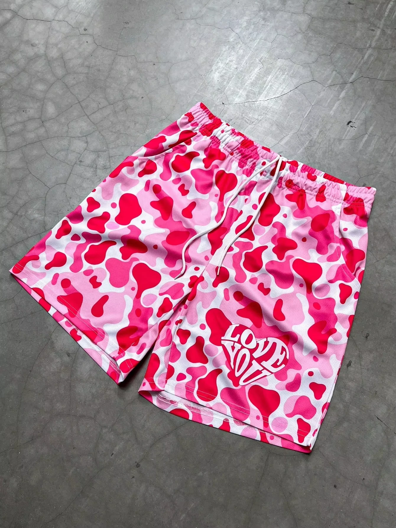 2026 Summer New Men's Shorts with 3D Heart Pattern Print Street Casual Fashion Comfortable Breathable Lightweight Shorts Top
2026 Summer New Men's Shorts with 3D Heart Pattern Print Street Casual Fashion Comfortable Breathable Lightweight Shorts Top