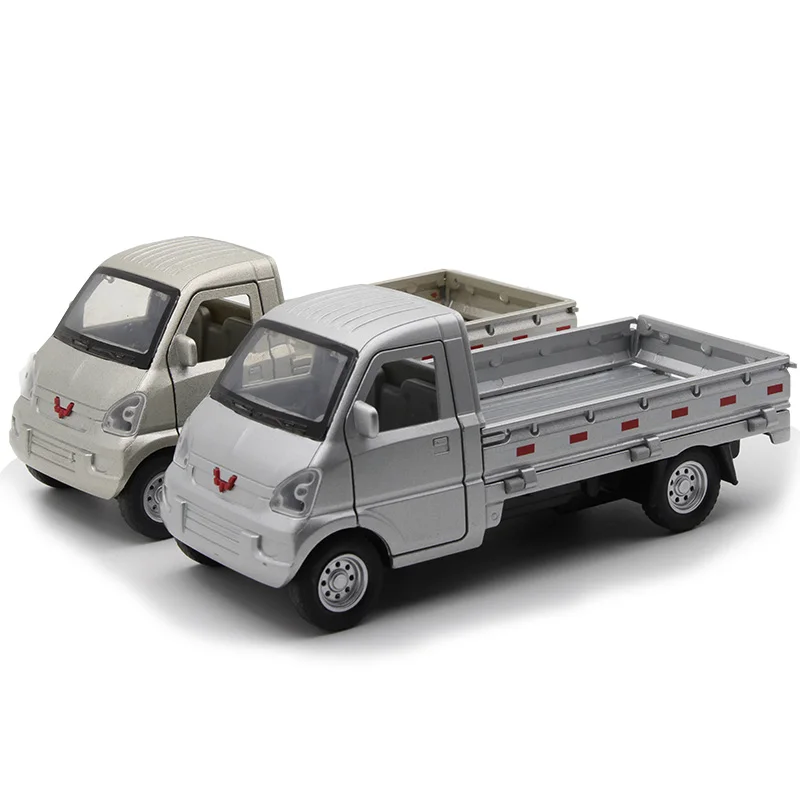 Diecast Alloy 1:32 Scale Wuling Light Duty Truck Model Classics Adult Toy Collection Static Display Ornament Gift Souvenir
Diecast Alloy 1:32 Scale Wuling Light Duty Truck Model Classics Adult Toy Collection Static Display Ornament Gift Souvenir